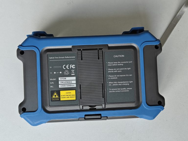 OTDR optical time domain reflectometer with OPM and VFL - Baudcom